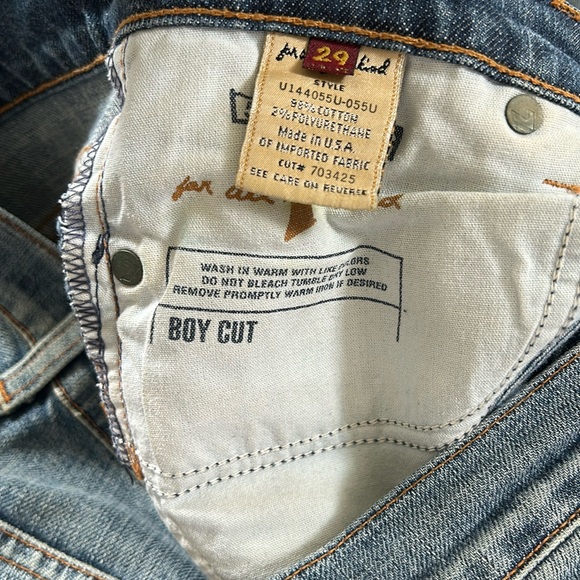 7 For All Mankind Boy Cut Jeans - Picture 5 of 6